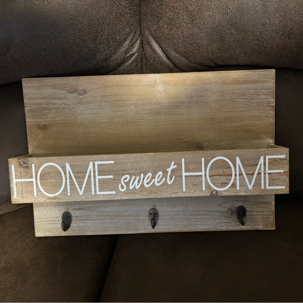 Rustic Brown 'Home Sweet Home' Wall Decor